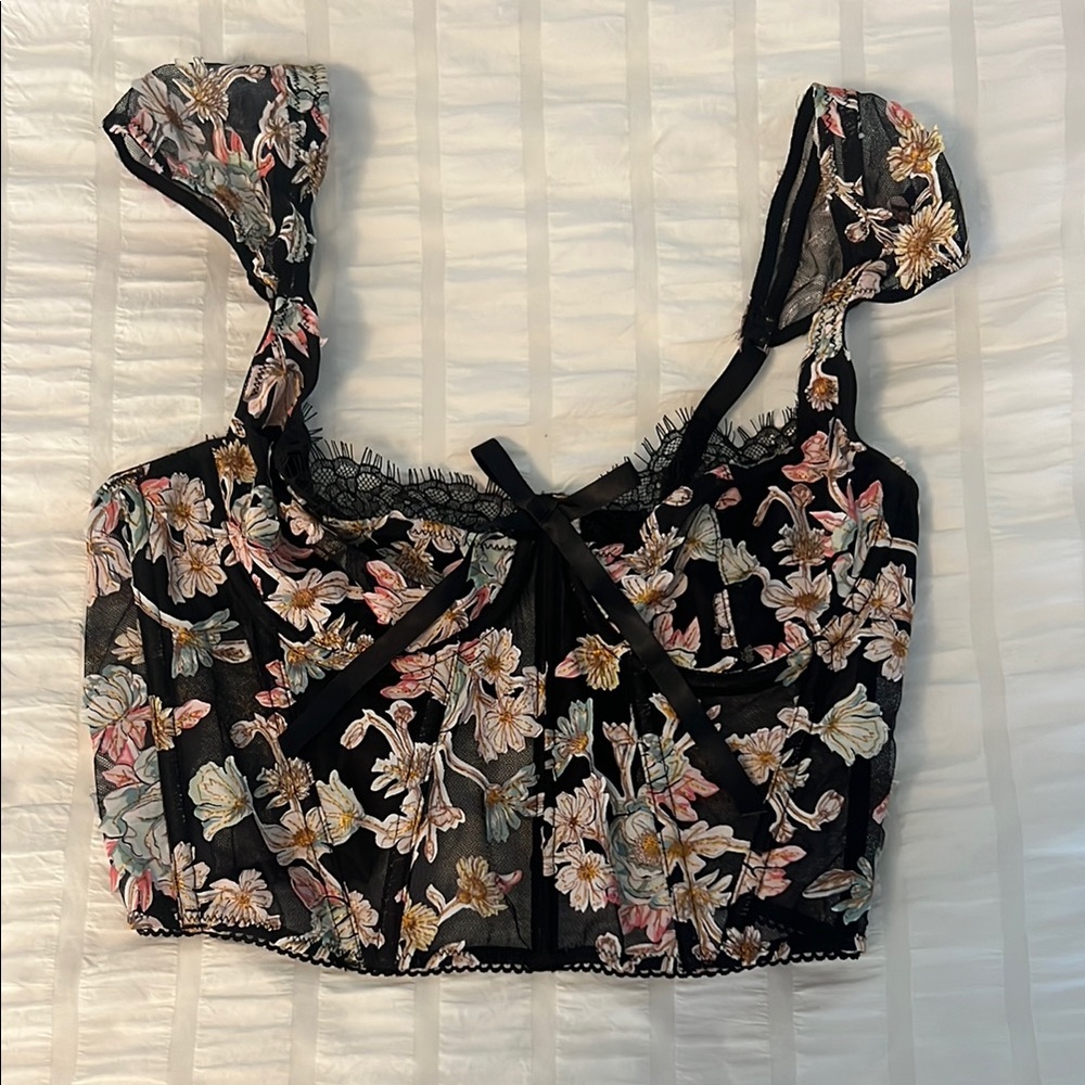 Floral Embroidered Black Crop Top